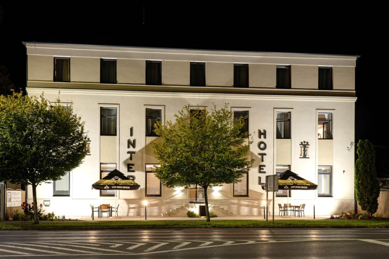 Inter Hotel Debrecín Exteriér fotografie